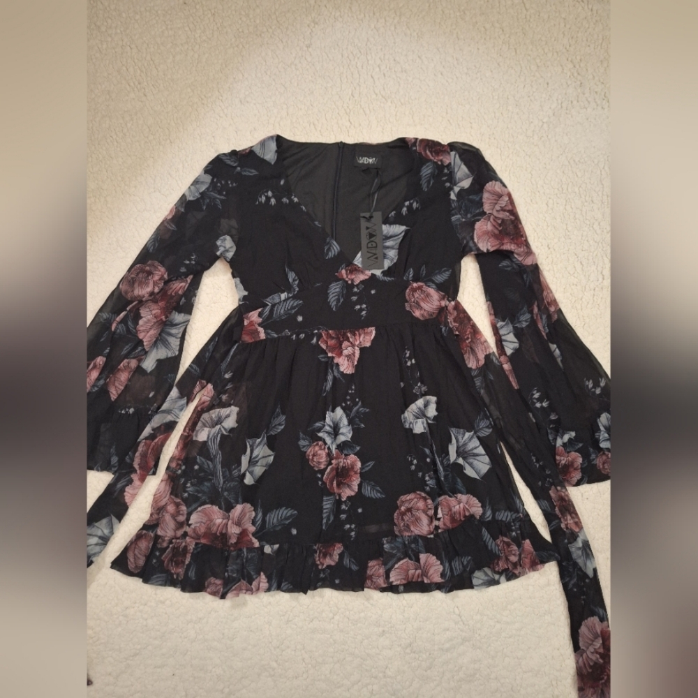Widow Floral Bell Sleeve Dress